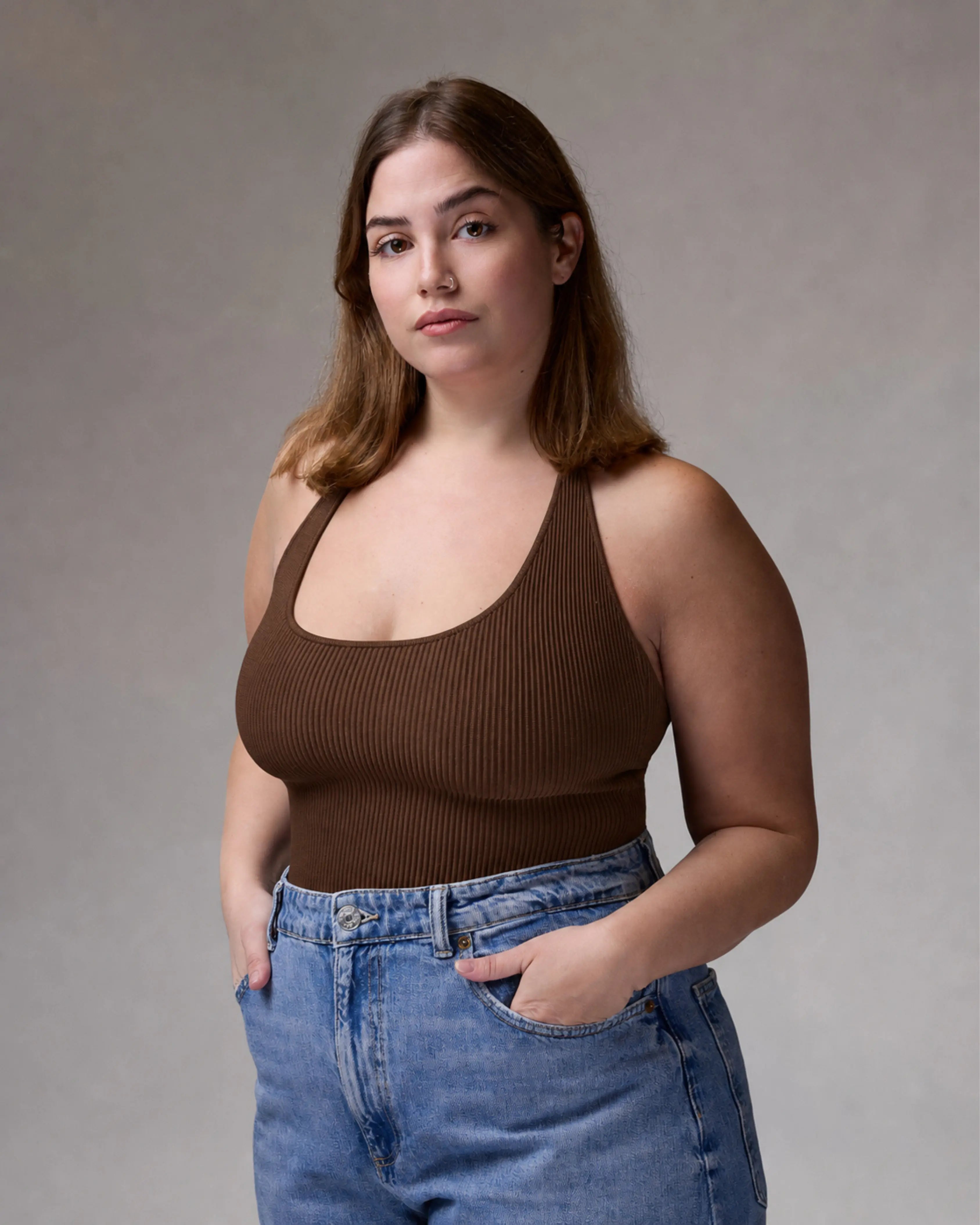 Collar Top | Espresso | רכישה מוקדמת