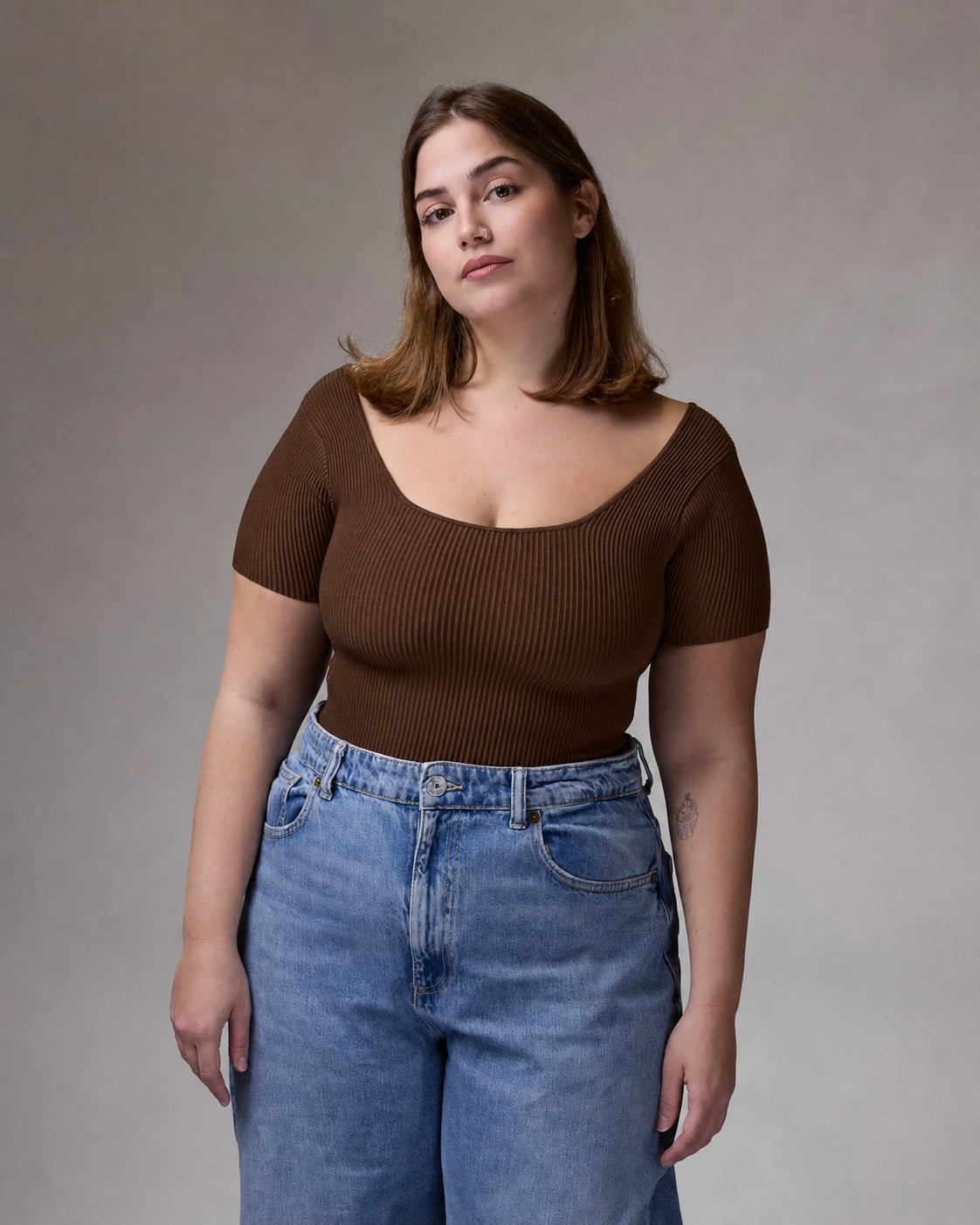 Short Sleeve Top | Espresso | רכישה מוקדמת